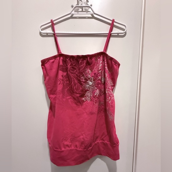 Revolution Tops - Revolution Hot Pink Floral Metallic Print Camisole